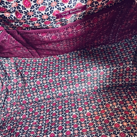 🌸Vera Bradley Small Travel Duffel Duffle Bag Suitcase Spring Break - Picture 7 of 10